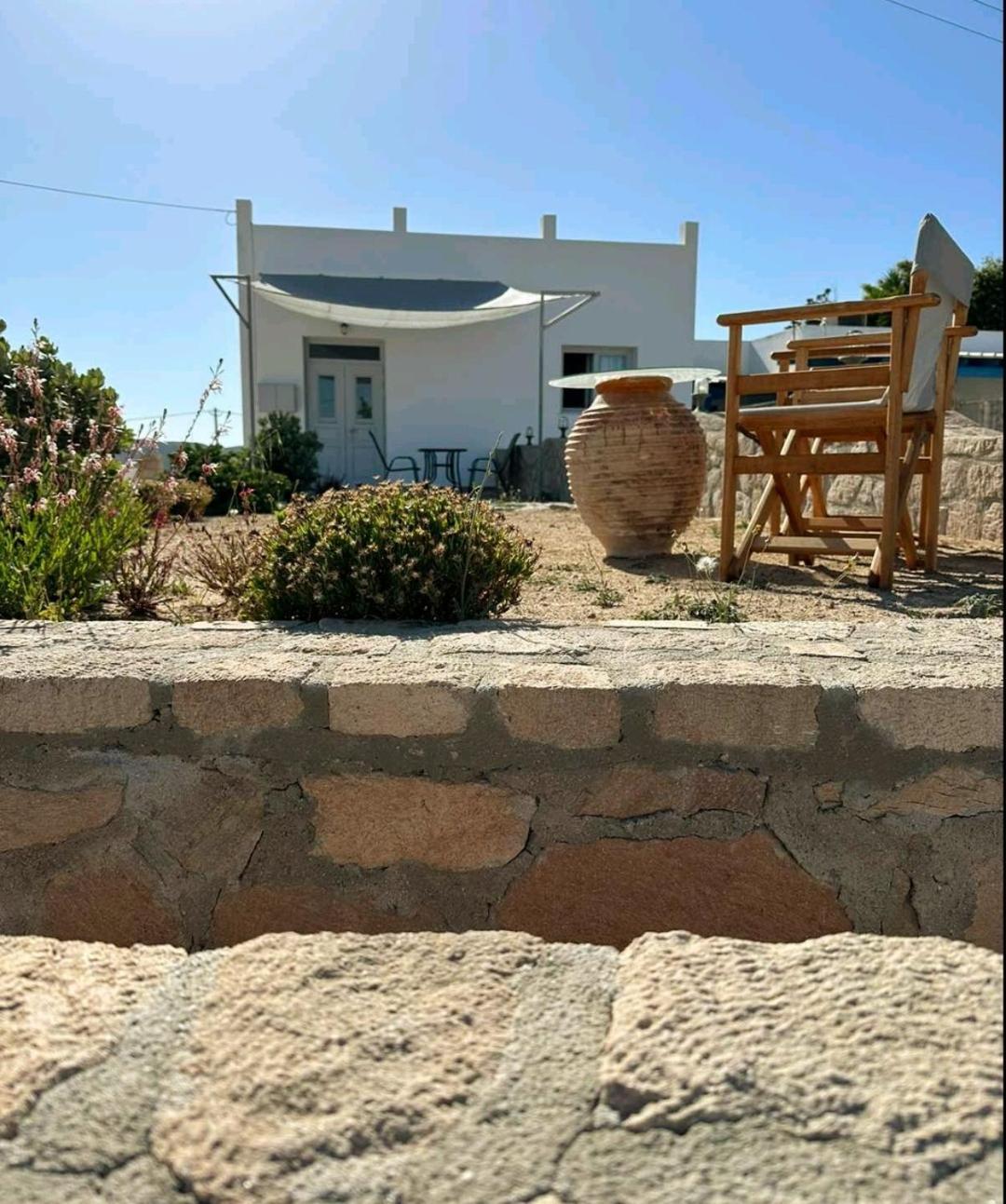 Sea, Sunset & Garden View Parasporos Houses, Milos 阿达玛斯 外观 照片